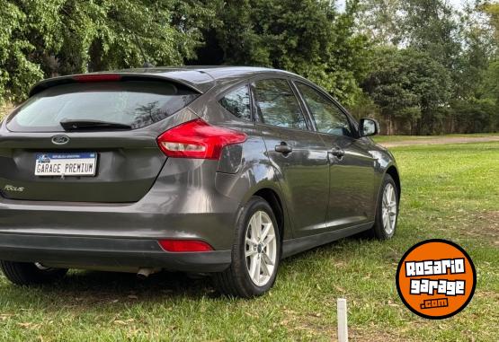 Autos - Ford Focus 2017 Nafta 69000Km - En Venta