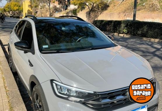 Autos - Volkswagen Nivus 2020 Nafta 85000Km - En Venta