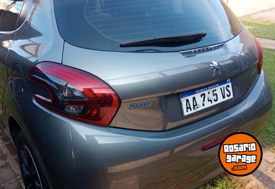 Autos - Peugeot Active 2016 Nafta 132000Km - En Venta