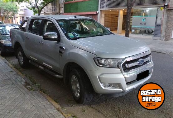 Camionetas - Ford Ford Ranger XLT 2017 Diesel 117000Km - En Venta