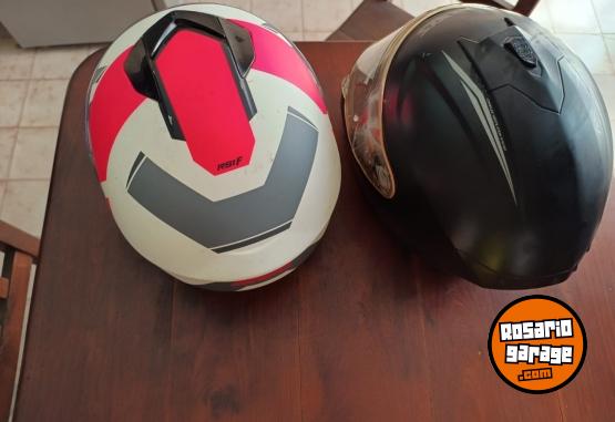 Accesorios para Motos - 2 cascos para moto - En Venta