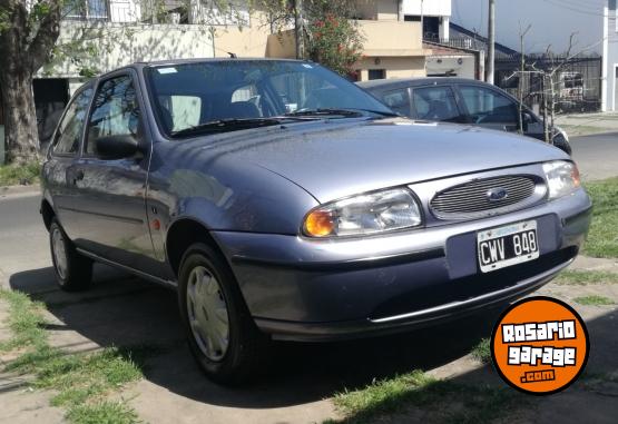 Autos - Ford FIESTA LX 1999 Nafta 142000Km - En Venta