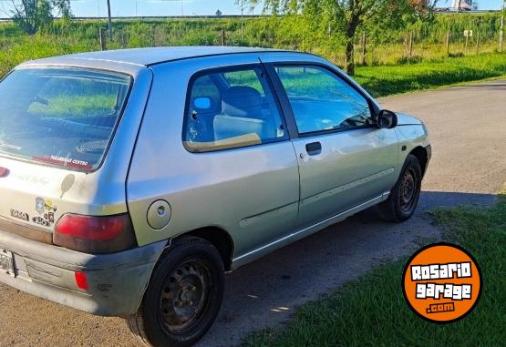 Autos - Renault CLIO 1996 GNC 280000Km - En Venta