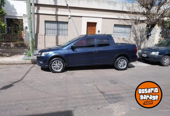 Camionetas - Volkswagen Saveiro Safety+Pack High 2018 GNC 122800Km - En Venta