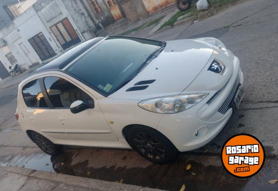 Autos - Peugeot 207 206 307 308 focus 2013 Nafta 87000Km - En Venta