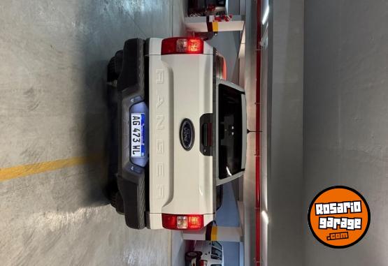 Camionetas - Ford Ranger 2024 Diesel 12500Km - En Venta