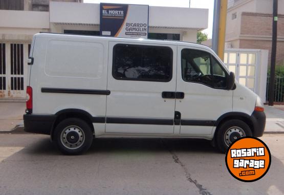 Utilitarios - Renault MASTER 2.5 DCI PACK CONFO 2011 Diesel 172000Km - En Venta