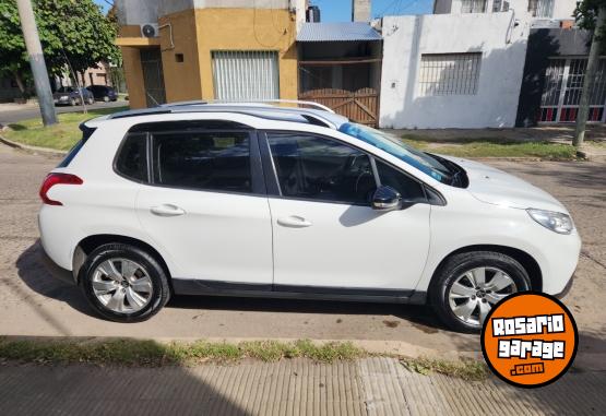 Autos - Peugeot 2008 Allure 2018 Nafta 109000Km - En Venta