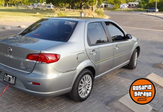 Autos - Fiat Siena elx emotion 2 2010 Nafta 82000Km - En Venta