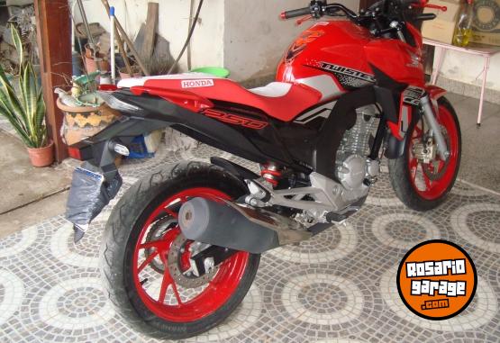 Motos - Honda TWISTER CB250F 2022 Nafta 9740Km - En Venta