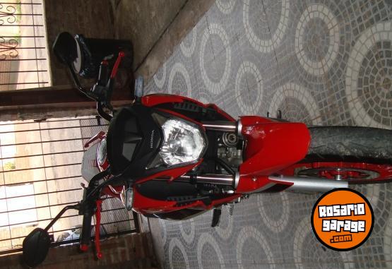 Motos - Honda TWISTER CB250F 2022 Nafta 9740Km - En Venta