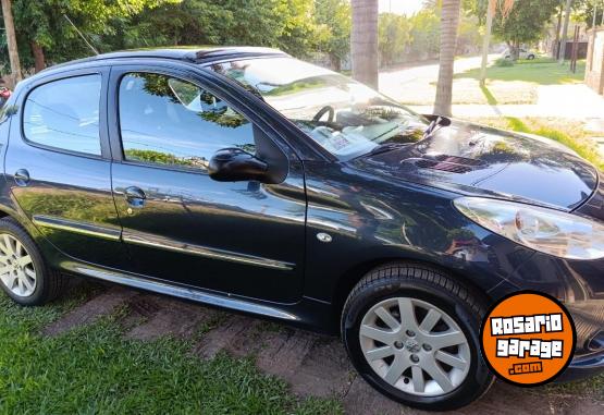 Autos - Peugeot 207 2012 Nafta 130000Km - En Venta