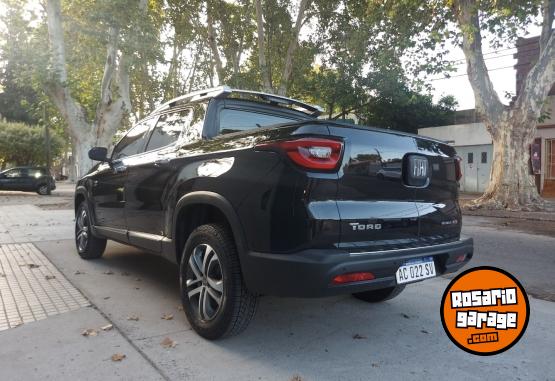 Camionetas - Fiat Toro volcano at9 2017 2017 Diesel 154000Km - En Venta