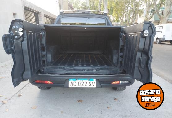 Camionetas - Fiat Toro volcano at9 2017 2017 Diesel 154000Km - En Venta