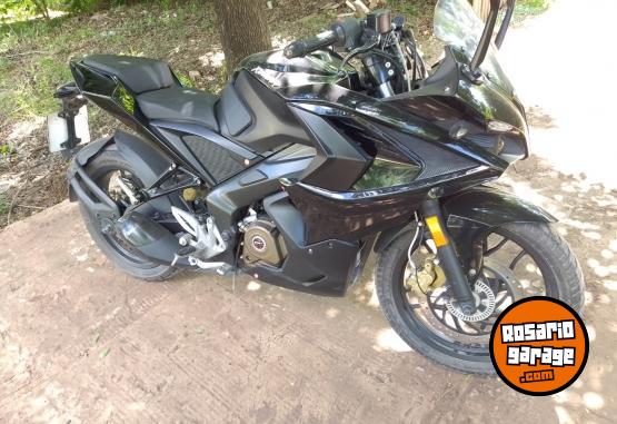 Motos - Bajaj Rs 200 2017 Nafta 21000Km - En Venta