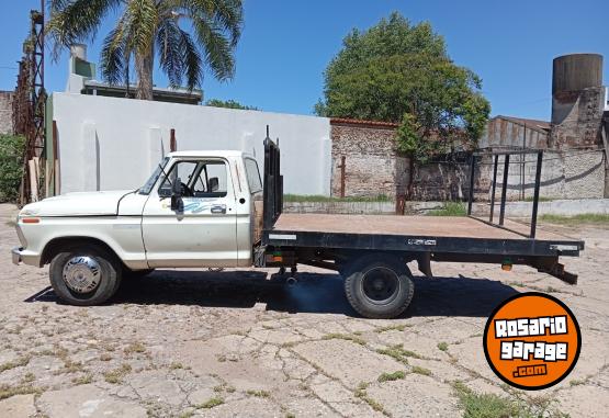 Camiones y Gras - Ford 350 - En Venta