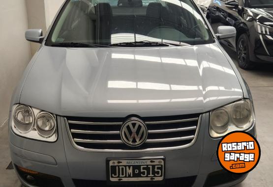 Autos - Volkswagen Bora 2.0 impecable 2010 Nafta 170000Km - En Venta