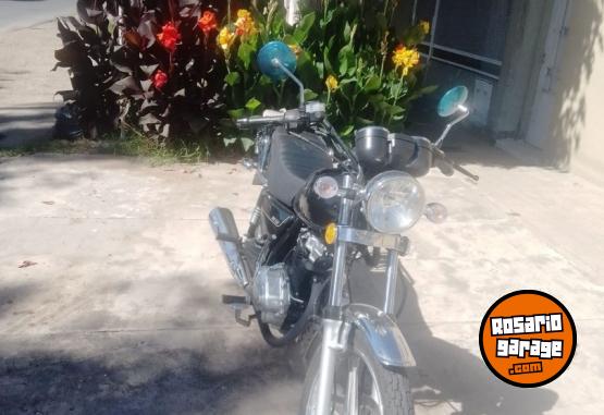 Motos - Mondial CUSTOM HD 150 2024 Nafta 2200Km - En Venta