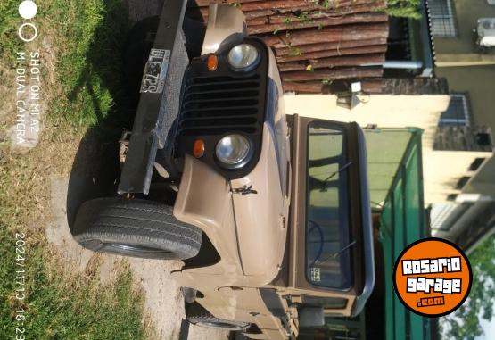 Camionetas - Jeep 1972 1981 Diesel 111111Km - En Venta