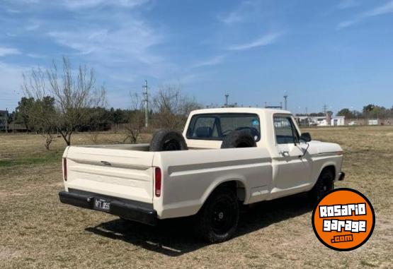 Camionetas - Ford F100 1981 Nafta 100Km - En Venta