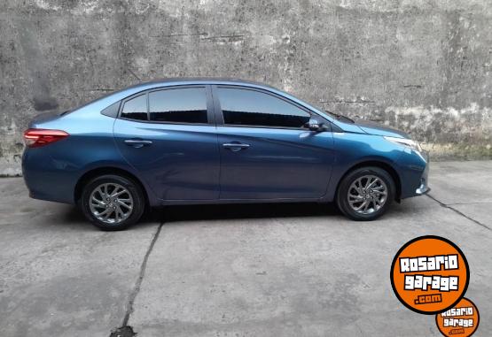 Autos - Toyota Yaris 2024 Nafta 0Km - En Venta