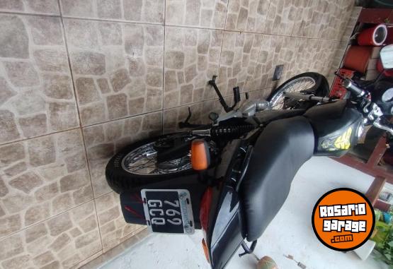 Motos - Motomel Serie 2, s2 2010 Nafta 45000Km - En Venta