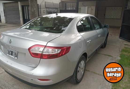 Autos - Renault Fluence confort 2011 GNC 174000Km - En Venta