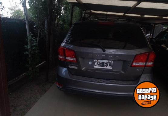 Camionetas - Dodge Journey 2013 Nafta 100000Km - En Venta