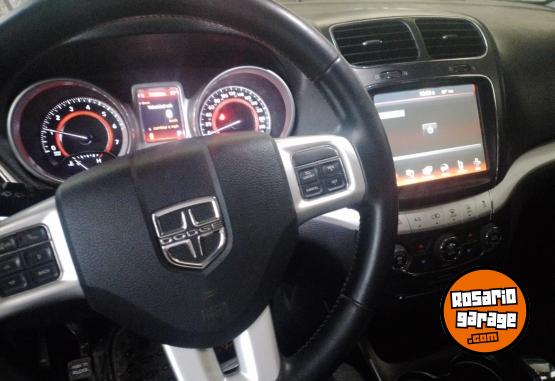 Camionetas - Dodge Journey 2013 Nafta 100000Km - En Venta