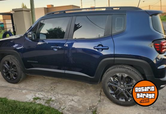 Camionetas - Jeep RENEGADE 2023 Nafta 14000Km - En Venta