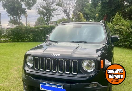 Camionetas - Jeep Sport plus 2017 Nafta 195000Km - En Venta