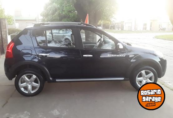 Autos - Renault SANDERO STEPWYAY 2011 Nafta 124000Km - En Venta