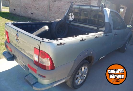 Camionetas - Fiat Strada 2010 Nafta 111111Km - En Venta