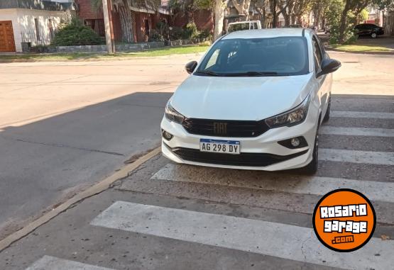 Autos - Fiat CRONOS PACK PLUS 2023 Nafta 3900Km - En Venta