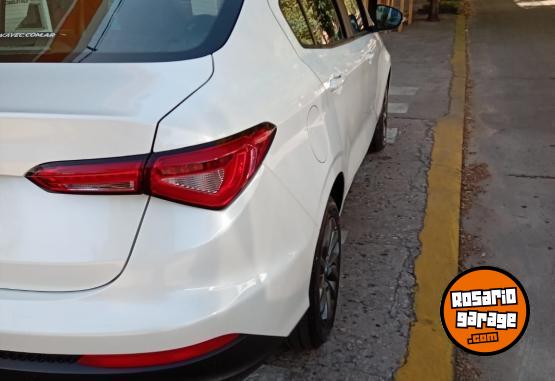 Autos - Fiat CRONOS PACK PLUS 2023 Nafta 3900Km - En Venta