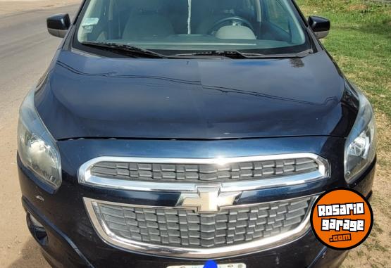 Autos - Chevrolet Spin 2015 GNC 200000Km - En Venta