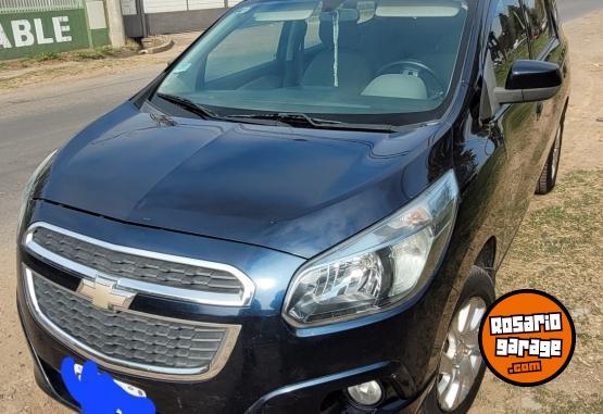 Autos - Chevrolet Spin 2015 GNC 200000Km - En Venta