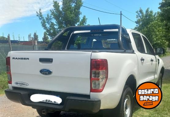 Camionetas - Ford Ranger 2023 Diesel 22700Km - En Venta