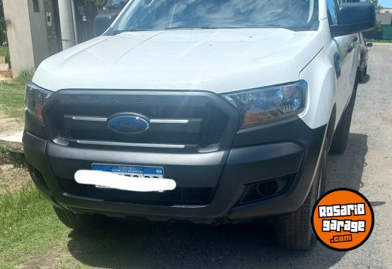 Camionetas - Ford Ranger 2023 Diesel 22700Km - En Venta