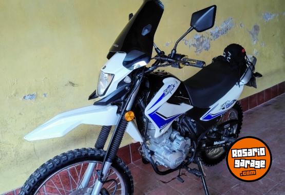 Motos - Motomel Skua 2021 Nafta 13000Km - En Venta