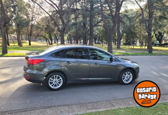 Autos - Ford FOCUS SE 2016 Nafta 105000Km - En Venta