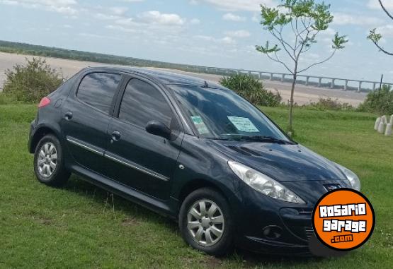 Autos - Peugeot 207 compact xs 2012 Diesel 130000Km - En Venta