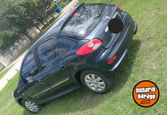 Autos - Peugeot 207 compact xs 2012 Diesel 130000Km - En Venta