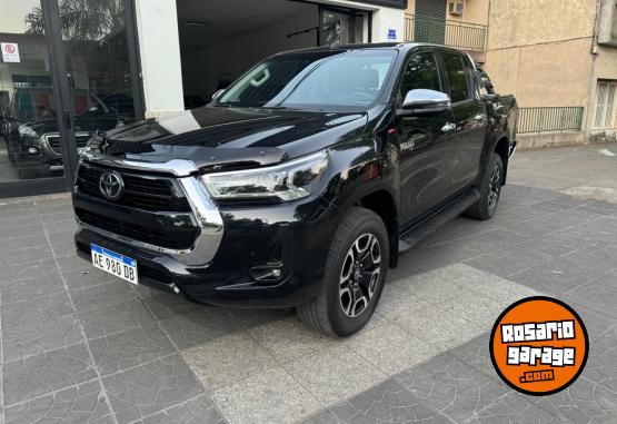 Camionetas - Toyota Hilux 2021 Diesel 80000Km - En Venta