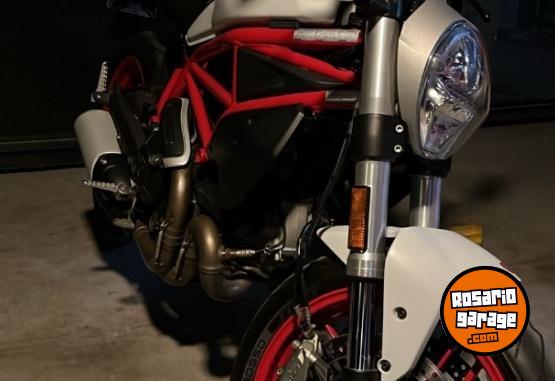 Motos - Ducati Monster 797 2017 Nafta 15000Km - En Venta