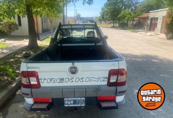 Camionetas - Fiat Estrada trekking 2013 Nafta 124000Km - En Venta