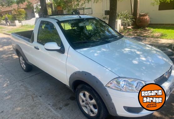 Camionetas - Fiat Estrada trekking 2013 Nafta 124000Km - En Venta