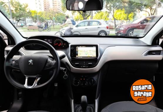 Autos - Peugeot 2008 allure - tracker 2016 Nafta 63000Km - En Venta