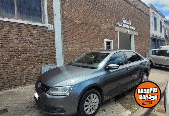 Autos - Volkswagen Vento 2012 Diesel  - En Venta