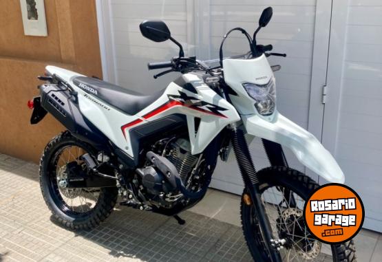 Motos - Honda XR 300 TORNADO 2024 Nafta 0Km - En Venta